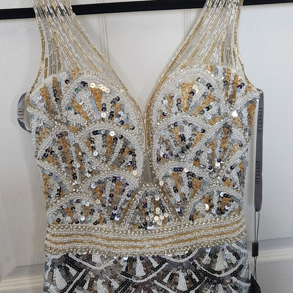 Lucci Lu Evening dress size 2, style 8043 silver and gold sequins - Picture 2 of 6